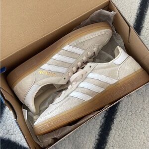 HANDBALL SPEZIAL SHOES